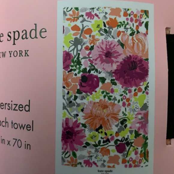 Kate spade towel - Picture 2 of 3